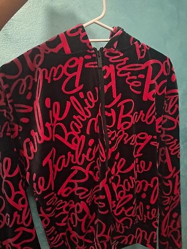 Barbie plišana dukserica s kapuljačom na lalafo.rs — 1 Barbie plišana dukserica s kapuljačom — 1