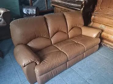 cista koza broj: Prelep trosed u odlicnom stanju kao nov. Prava koza at lalafo.rs — 1 cista koza broj: Prelep trosed u odlicnom stanju kao nov. Prava koza — 1