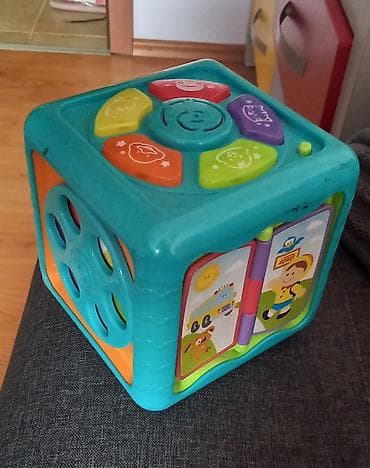 Decija muzicka kocka, jako kvalitetna plastika, radi, dimenzija kocke na lalafo.rs Decija muzicka kocka, jako kvalitetna plastika, radi, dimenzija kocke