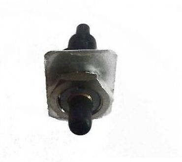 Ovaj prekidač sa crnom polugom je dizajniran za kontrolu električnih at lalafo.rs Ovaj prekidač sa crnom polugom je dizajniran za kontrolu električnih