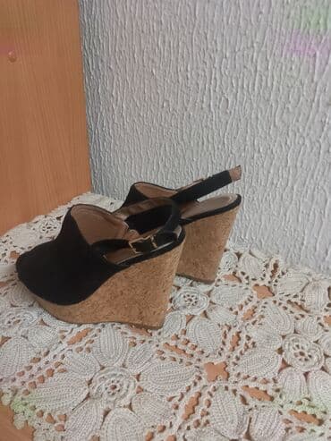 Sandale, 36 na lalafo.rs Sandale, 36