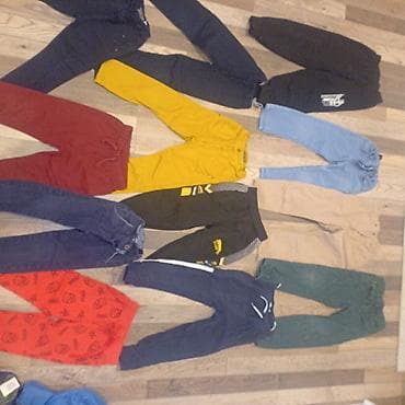 Paket dečijih pantalona i trenerki – različiti modeli i boje - Više na lalafo.rs — 1 Paket dečijih pantalona i trenerki – različiti modeli i boje - Više — 1