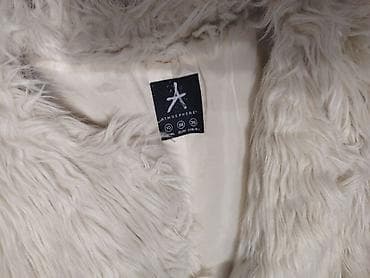 Bundica vel 38
U odlicnom stanju na lalafo.rs — 2 Bundica vel 38
U odlicnom stanju — 2