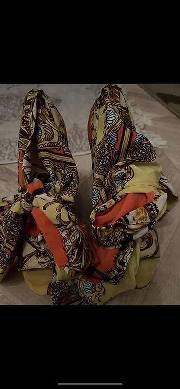 Dolce & Gabbana ženske platforme/klin sandale sa maramom,kopija na lalafo.rs — 3 Dolce & Gabbana ženske platforme/klin sandale sa maramom,kopija — 3