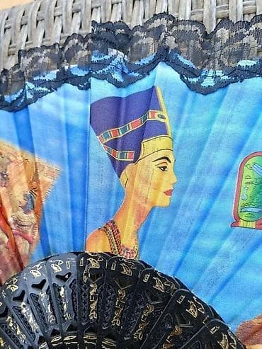 Vintage Nefertiti el Reda Egipatska LEPEZA. Vintage. Retka, ručno na lalafo.rs Vintage Nefertiti el Reda Egipatska LEPEZA. Vintage. Retka, ručno