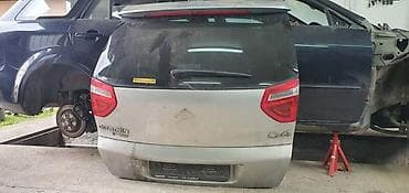 GEPEK VRATA ZA CITROEN C4 PICASSO na lalafo.rs GEPEK VRATA ZA CITROEN C4 PICASSO
