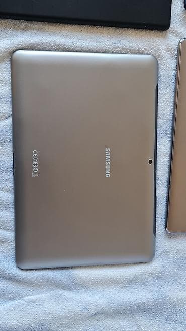 Lot tablet računara – 5 komada - Samsung Galaxy Tab (2 komada) na lalafo.rs — 7 Lot tablet računara – 5 komada - Samsung Galaxy Tab (2 komada) — 7
