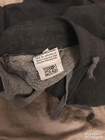 Original STONE ISLAND donja trenerka M 100% cotton Polustruk 45cm na lalafo.rs — 6 Original STONE ISLAND donja trenerka M 100% cotton Polustruk 45cm — 6