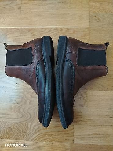Muske kozne cipele NAVYBOOT ocuvane, bez ostecenja.
BROJ 43 na lalafo.rs — 2 Muske kozne cipele NAVYBOOT ocuvane, bez ostecenja.
BROJ 43 — 2