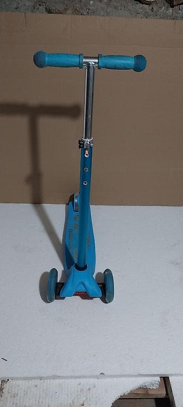 Sports & Leisure: Dečiji trotinet na tri točka – plavi, “Maxi” tip - Stabilna 3-točka at lalafo.rs — 2 Sports & Leisure: Dečiji trotinet na tri točka – plavi, “Maxi” tip - Stabilna 3-točka — 2