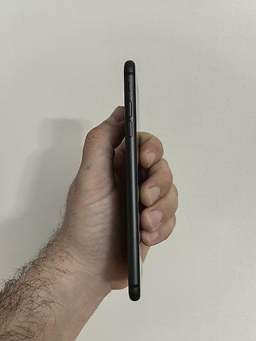 Iphone 8 plus sim free icloud free, sa 256 gb memorije. Dobro očuvan i na lalafo.rs — 2 Iphone 8 plus sim free icloud free, sa 256 gb memorije. Dobro očuvan i — 2