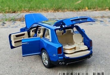 Rolls-Royce Cullinan 1/32 – Plavi metalni autić 🚗🔵 Rolls-Royce na lalafo.rs Rolls-Royce Cullinan 1/32 – Plavi metalni autić 🚗🔵 Rolls-Royce