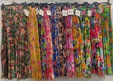 04. Plisirane suknje 2.200 dinara A na lalafo.rs 04. Plisirane suknje 2.200 dinara A