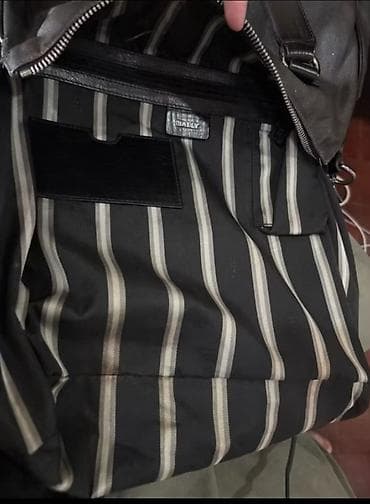 BALLY shopping tote bag, jako jako velika. Ima kožne ručke i ćoškove at lalafo.rs — 3 BALLY shopping tote bag, jako jako velika. Ima kožne ručke i ćoškove — 3