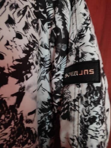 Homesuits: Muska zimska jakna, po meni velicina m/ l, lepa, teska, topla, kao at lalafo.rs — 12 Homesuits: Muska zimska jakna, po meni velicina m/ l, lepa, teska, topla, kao — 12