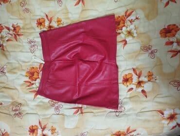 M, Mini, bоја - Crvena na lalafo.rs M, Mini, bоја - Crvena