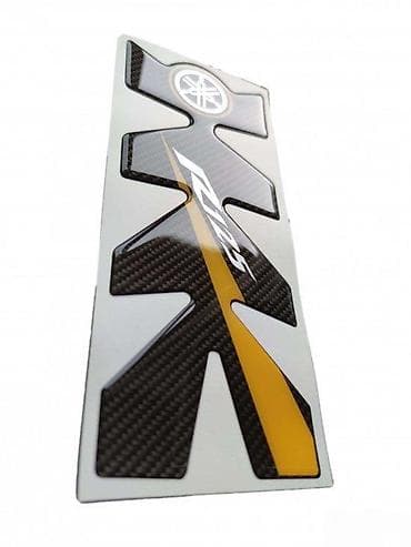 Transport: Yamaha r125 carbon - tank pad - 1543 📌 opis: samolepljivi protektor at lalafo.rs — 2 Transport: Yamaha r125 carbon - tank pad - 1543 📌 opis: samolepljivi protektor — 2