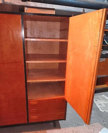 Garderober star 60 godina Garderober u dobrom stanju Dimenzije na lalafo.rs — 7 Garderober star 60 godina Garderober u dobrom stanju Dimenzije — 7