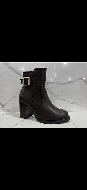 Modne ženske i muške čizme – više modela - Bež ženske čizme do članka na lalafo.rs — 8 Modne ženske i muške čizme – više modela - Bež ženske čizme do članka — 8