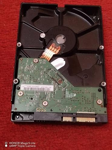 Hard Disk 500GB WD SATA II Proizvođač: Western Digital Model na lalafo.rs — 8 Hard Disk 500GB WD SATA II Proizvođač: Western Digital Model — 8