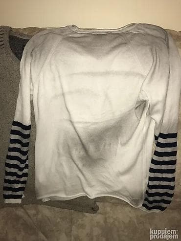 Original ARMANI dzemper L / XL KAO NOVI 100% cotton tanji Wolle / na lalafo.rs — 9 Original ARMANI dzemper L / XL KAO NOVI 100% cotton tanji Wolle / — 9