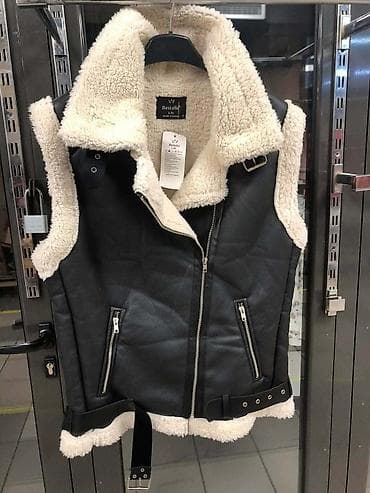 Ženska biker prsluk/jakna bez rukava sa krznenom postavom Gs - Model na lalafo.rs Ženska biker prsluk/jakna bez rukava sa krznenom postavom Gs - Model