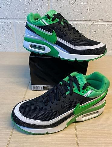 Nove. Made in Wietnam Nike dvojka. A klasa
Fixna je cena na lalafo.rs — 2 Nove. Made in Wietnam Nike dvojka. A klasa
Fixna je cena — 2