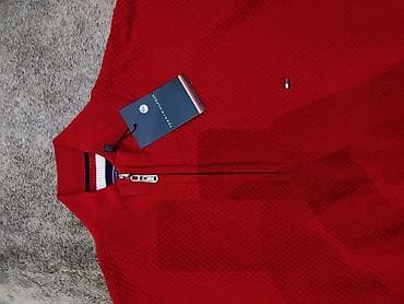 Other: Sweater, XL, Tommy Hilfiger, color - Red, Cotton at lalafo.rs — 2 Other: Sweater, XL, Tommy Hilfiger, color - Red, Cotton — 2