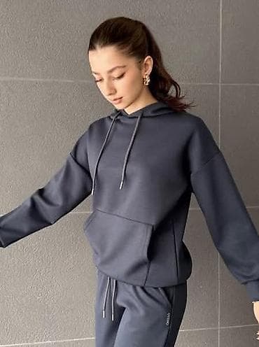 Dostupne velicine S M L XL 2XL Cena 2300 din na lalafo.rs — 1 Dostupne velicine S M L XL 2XL Cena 2300 din — 1