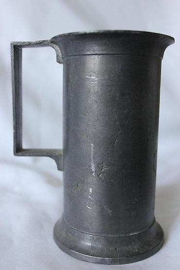 STARA LIVENA KRIGLA SA ŽIGOM | Stara masivna livena krigla sa žigom na lalafo.rs STARA LIVENA KRIGLA SA ŽIGOM | Stara masivna livena krigla sa žigom