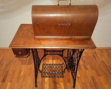 Irons: Šivaća mašina SINGER ORIGINAL sa elektromotorom, u odličnom at lalafo.rs — 2 Irons: Šivaća mašina SINGER ORIGINAL sa elektromotorom, u odličnom — 2