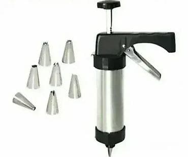 Špric sa 13 šablona - Špric za kolače i torte Savršen alat za na lalafo.rs — 1 Špric sa 13 šablona - Špric za kolače i torte Savršen alat za — 1