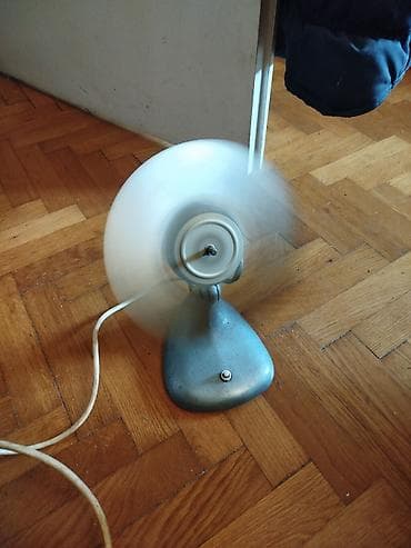 Stoni ventilatori: Stari retro stoni ventilator - vintage. Ne znam da li je kompletan na lalafo.rs — 4 Stoni ventilatori: Stari retro stoni ventilator - vintage. Ne znam da li je kompletan — 4