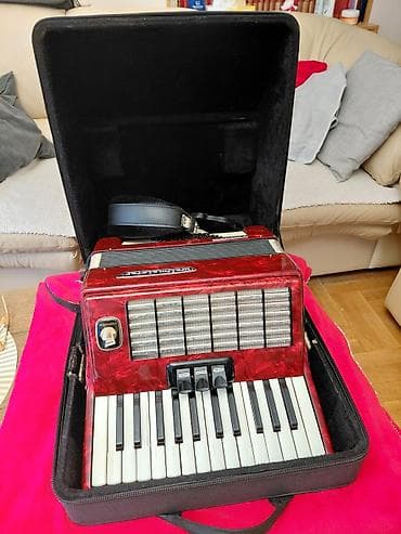 Harmonika Weltmeister – crveni biserni finiš - Tip: klavirska na lalafo.rs — 7 Harmonika Weltmeister – crveni biserni finiš - Tip: klavirska — 7