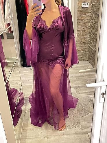 Elegantan ženski set koji se sastoji od spavaćice i ogrtača, idealan na lalafo.rs — 3 Elegantan ženski set koji se sastoji od spavaćice i ogrtača, idealan — 3