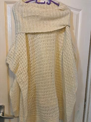 Prelepi bež/beli pončo. Univerzalna veličina na lalafo.rs — 1 Prelepi bež/beli pončo. Univerzalna veličina — 1