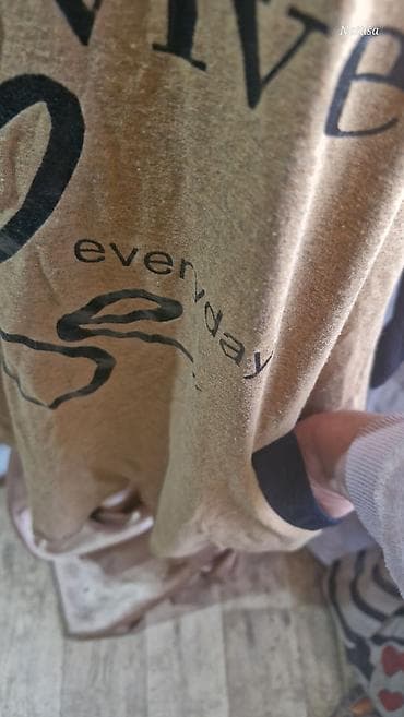 XL WANABE 700din DUŽA PAMUČNA SA ELASTINOM,IMA NAPRED 2 DŽEPA at lalafo.rs — 2 XL WANABE 700din DUŽA PAMUČNA SA ELASTINOM,IMA NAPRED 2 DŽEPA — 2