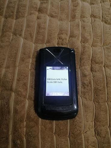 Motorola preklopni telefon (RAZR serija) - Klasični preklopni dizajn na lalafo.rs — 6 Motorola preklopni telefon (RAZR serija) - Klasični preklopni dizajn — 6