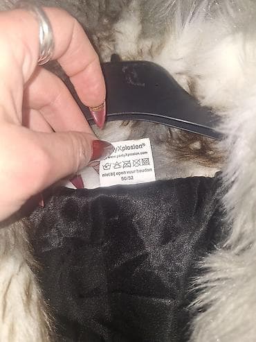Jackets, Coats, Vests: Prelepa bunda vel 50/52 vestacko krzno predivna je. snizena na 3500 at lalafo.rs — 5 Jackets, Coats, Vests: Prelepa bunda vel 50/52 vestacko krzno predivna je. snizena na 3500 — 5