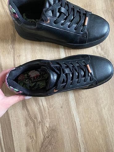 Zenske patike nosene samo jednom na lalafo.rs — 3 Zenske patike nosene samo jednom — 3