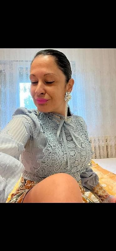 Jednom obucena haljina, naravno bez ikakvih ostecenja, kao nova na lalafo.rs — 6 Jednom obucena haljina, naravno bez ikakvih ostecenja, kao nova — 6