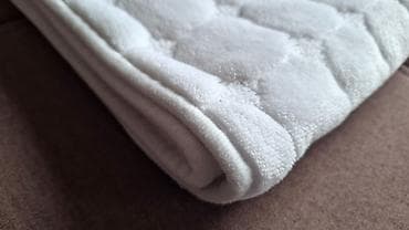 Beli prekrivač fleker 70x200cm, nov! Fleker je nov, nekorišćen, bez i na lalafo.rs — 3 Beli prekrivač fleker 70x200cm, nov! Fleker je nov, nekorišćen, bez i — 3