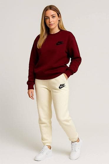 •komplet trenerka – udobna, moderna i izrađena od kvalitetnog pamuka at lalafo.rs — 5 •komplet trenerka – udobna, moderna i izrađena od kvalitetnog pamuka — 5