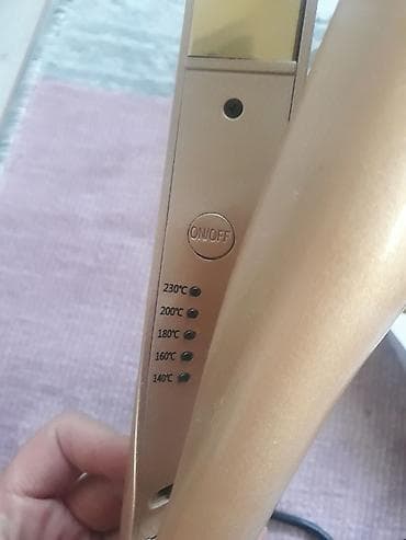 Presa i uvijač za kosu, novo na lalafo.rs — 4 Presa i uvijač za kosu, novo — 4