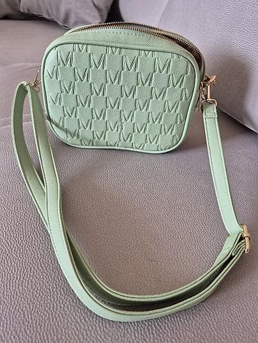 cista koza broj: Nova torbica. Dve pregrade.Moze dosta da stane na lalafo.rs — 3 cista koza broj: Nova torbica. Dve pregrade.Moze dosta da stane — 3