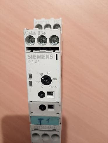 SIEMENS Sirius vremenski rele 3RP1505-1AP30 NEISPRAVAN na lalafo.rs SIEMENS Sirius vremenski rele 3RP1505-1AP30 NEISPRAVAN