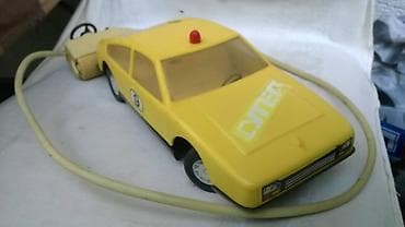 Ostalo: Na daljinski auto Super SSSR 1:18, ispravan, levo/desno na sajlu na lalafo.rs — 1 Ostalo: Na daljinski auto Super SSSR 1:18, ispravan, levo/desno na sajlu — 1