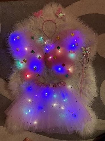 SVETLEĆI Kostim vila zvoncica leptir novo svetleca krila sa svetlecom na lalafo.rs — 2 SVETLEĆI Kostim vila zvoncica leptir novo svetleca krila sa svetlecom — 2