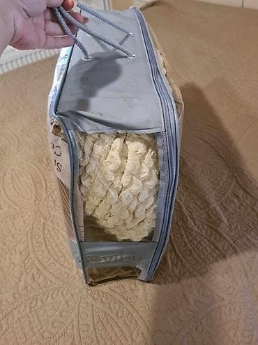 Prekrivač za ugaonu bez karnera 4500 din dostupno odmah na lalafo.rs — 1 Prekrivač za ugaonu bez karnera 4500 din dostupno odmah — 1