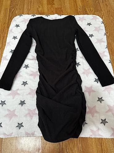 Personal Items: Predivna crna haljina dugih rukava koja ima zabice sa strane jako je at lalafo.rs — 2 Personal Items: Predivna crna haljina dugih rukava koja ima zabice sa strane jako je — 2
